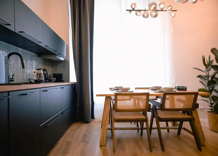 The Weinert Apartahotel