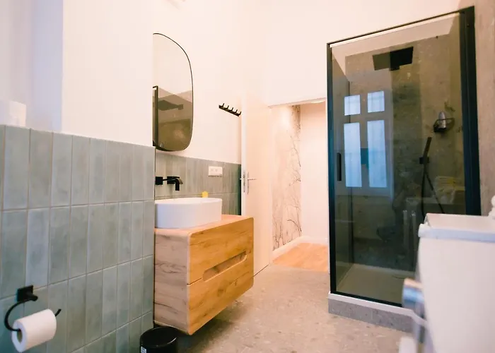 The Weinert Apartahotel